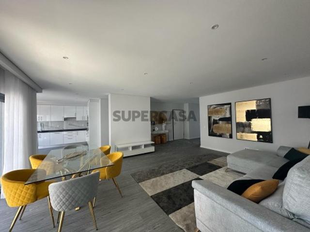 Apartamentos T3 em condomínio de arquitetura moderna em Olhão, Algarve