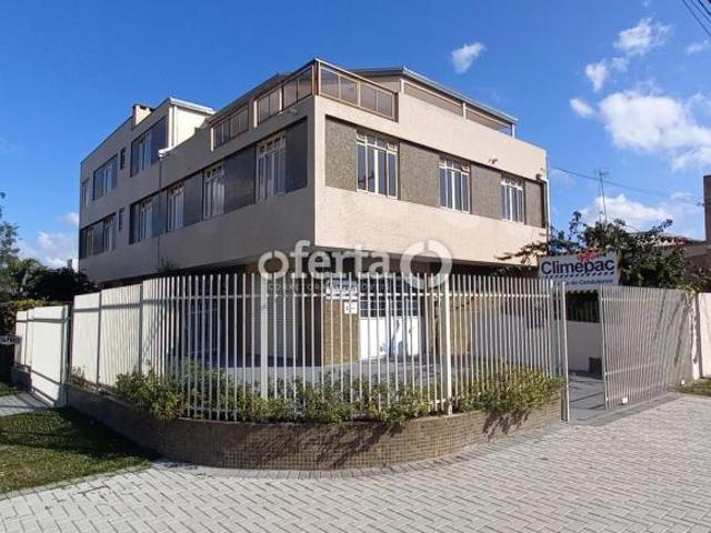 Apartameno / Prédio Comercial e Residencial no Cap