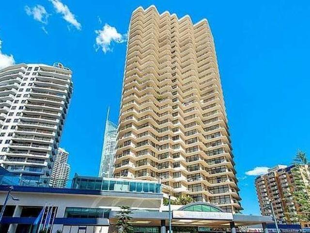 Apartement in the heart of it all