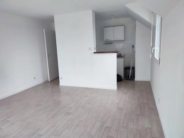 APARTEMNT T1 LEHON PROXIMITE CENTRE COMMERCIAL