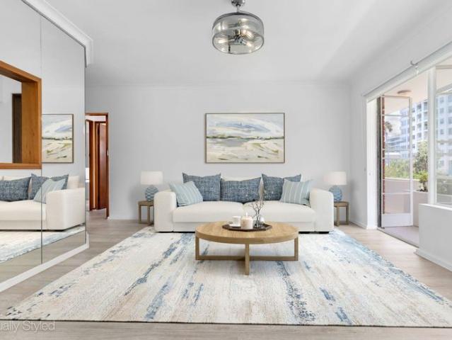 APG Prime Location with Direct Rockpool & Esplanade Access