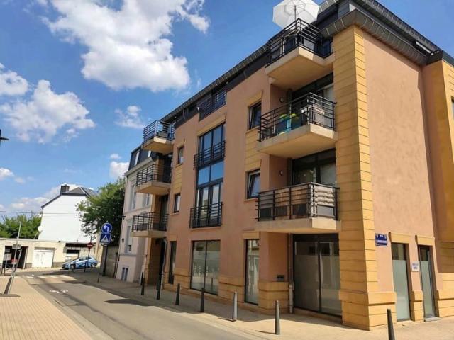 Appt centre Arlon, 2 ch, terrasse.garage
