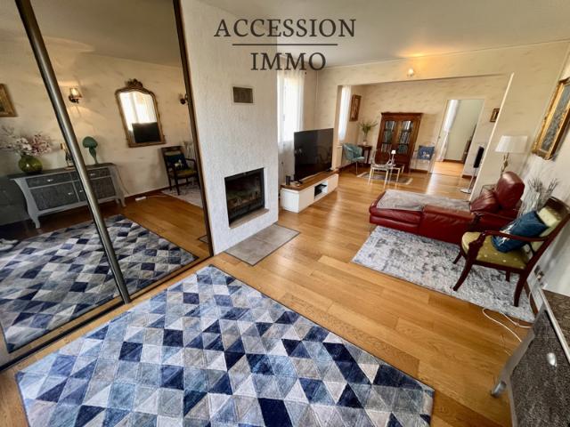 Appt T6 en Duplex 130 m2 Dijon TOISON Salon séjour 40 m2 ch