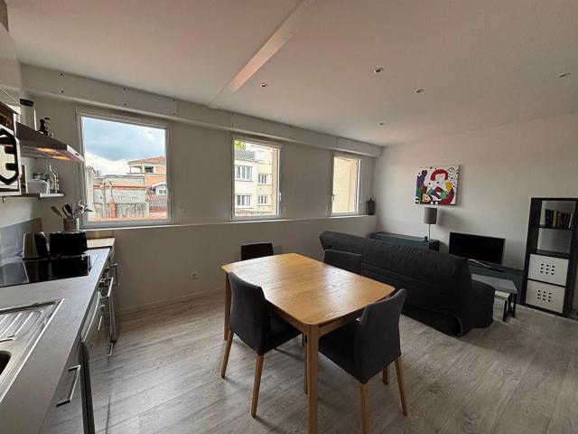 Appt T2 Meublé TOULOUSE Les Chalets 42.78 m2