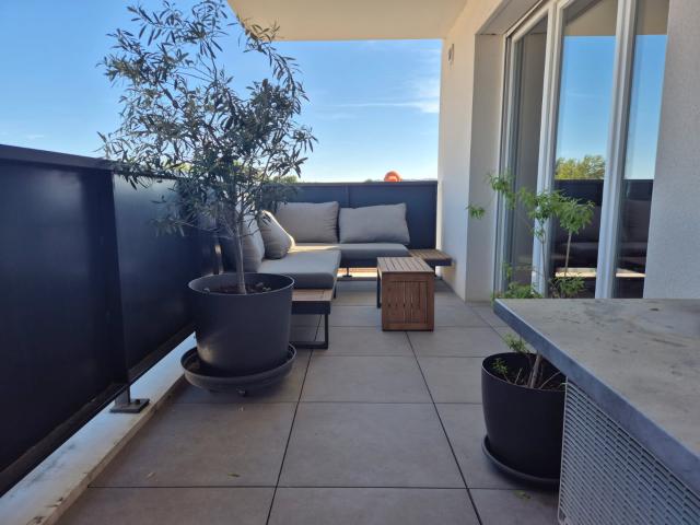 appt t3 avec terrasse et parking