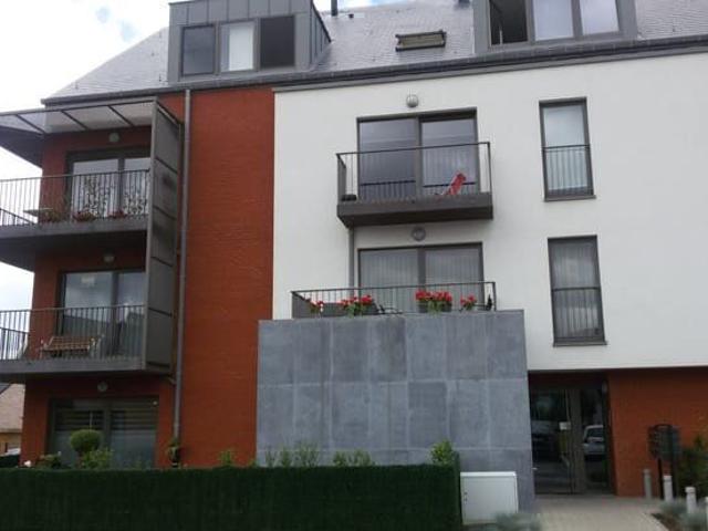 Appt 2 ch. parfait etat 87 m²+ balcon d'angle 12 m²