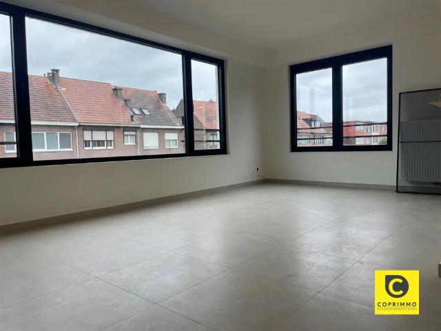app. 2 slk, tuin en P