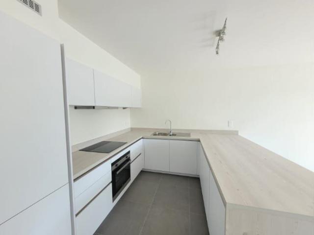 App 2CH àpd 1150€ +90€ Proche centre de Mons Grands Prés