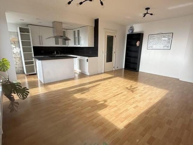 App. met 2 slk. in Antwerpen EPC B 950€ +200€