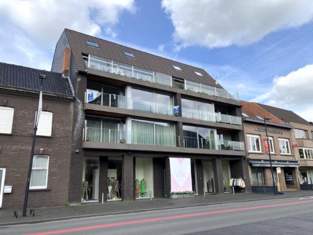 App met 3 slaapkamers in centrum Ingelmunster