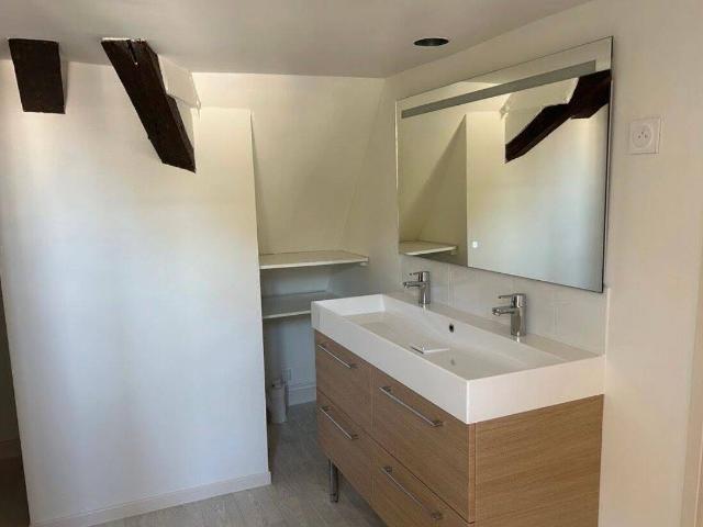 Apparemment • 5 pièces • 119 m2 • Saint Pryvé Saint Mesmin 45750