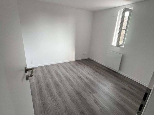 Apparemment Duplex 3 pièces FEGERSHEIM 92 m²