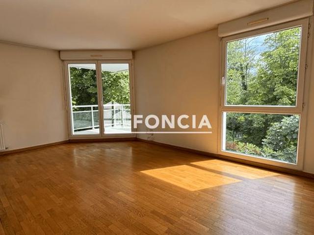 Apparrtement illkirch 3 pieces 68m2 terrasse parking dpe c