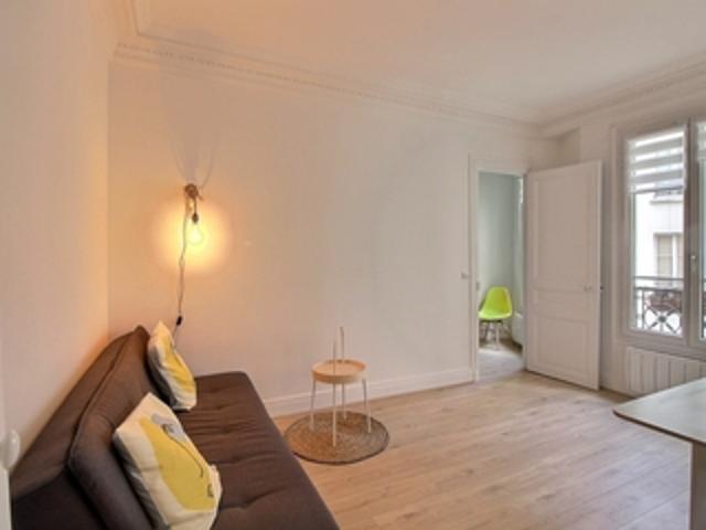 APPART. 1 CHAMBRE – 75018