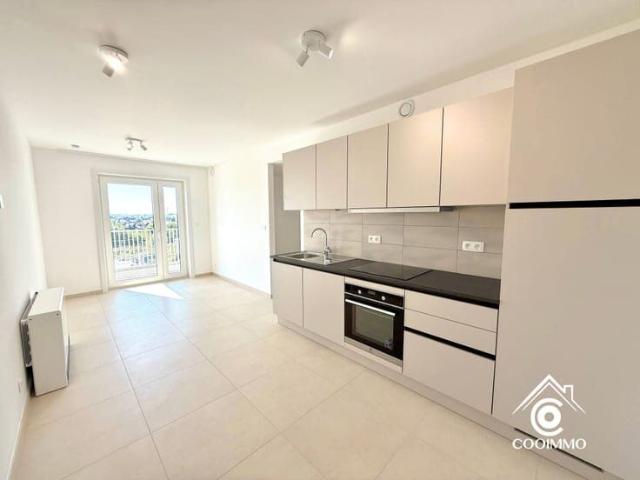 Appart. 1CH. + terrasse + parking + cave / PEB A
