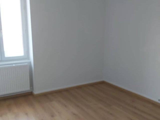 APPART F3 PROCHE CENTRE VILLE