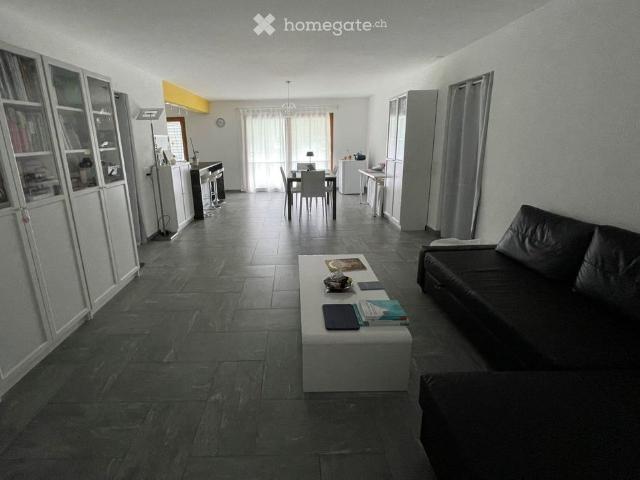 Appartamento 3.5 locali a Cama libero da metà novembre