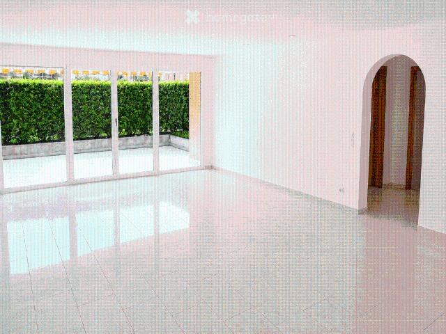Appartamento 3.5 locali con terrazza coperta e giardino