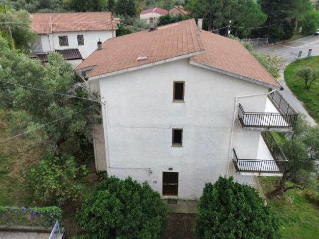 Appartamento 3 camere da letto, Cleto Calabria 87030 ES91833184
