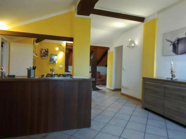 Appartamento 3 camere da letto, Bologna Bologna 40125 DLS89131495