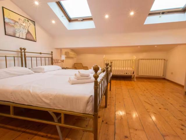 Appartamento 3 camere da letto, Florence Florence 50121 ELS97162225