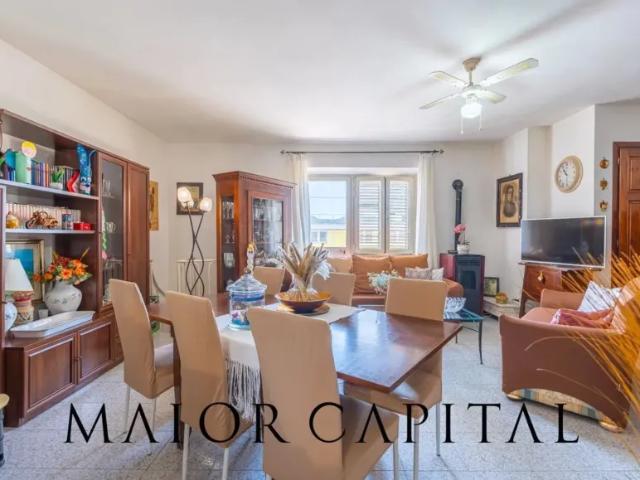 Appartamento 3 camere da letto, Oschiri Sardinia 07027 ES102811817