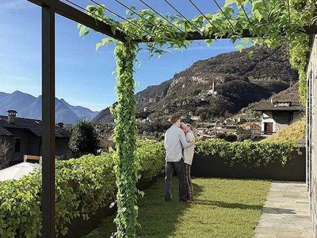 Appartamento 3 camere da letto, Lenno Lombardy 22016 DS96308362