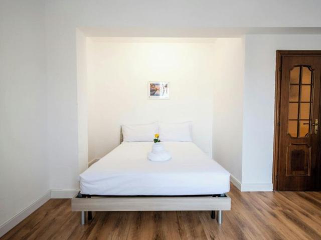 Appartamento 3 camere da letto, Milan Milan 20136 DLS101916210