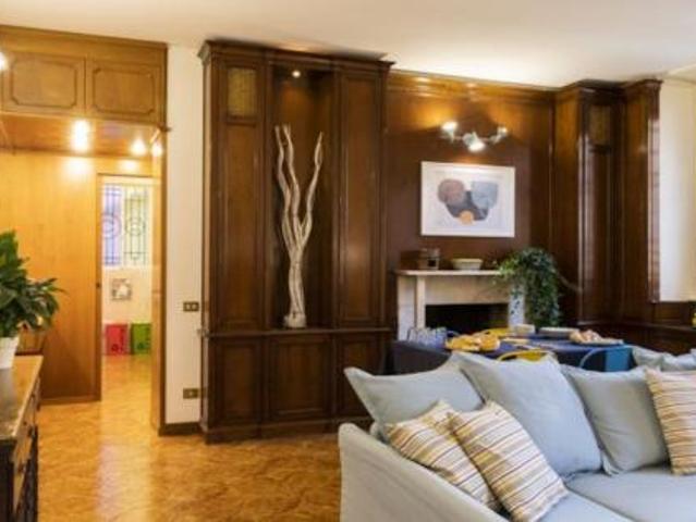 Appartamento 3 camere da letto, Milan Milan 20145 ES70562246