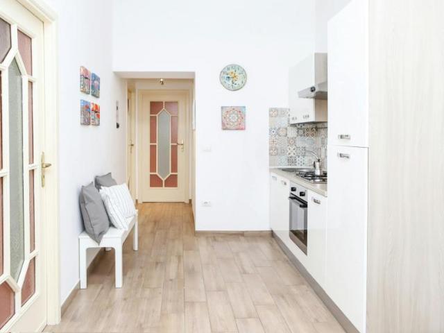 Appartamento 3 camere da letto, Naples Naples 80123 DS101511294