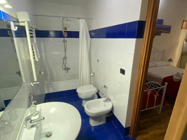 Appartamento 3 camere da letto, Naples Naples 80138 DS98857075