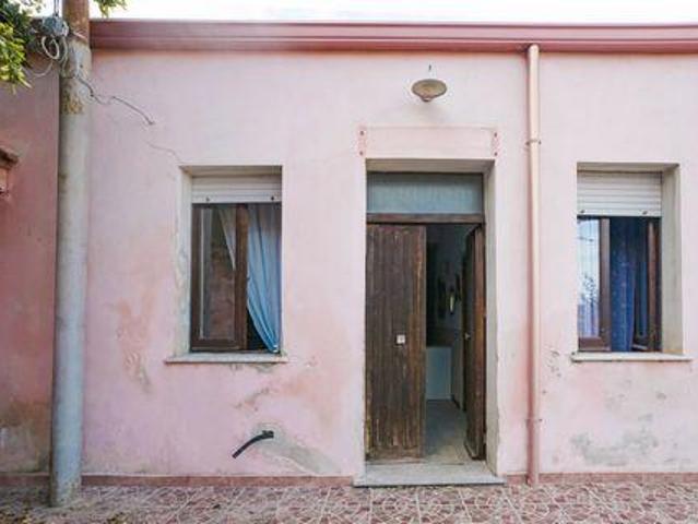 Appartamento 3 camere da letto, Sedini Sardegna 07035 ES97101365