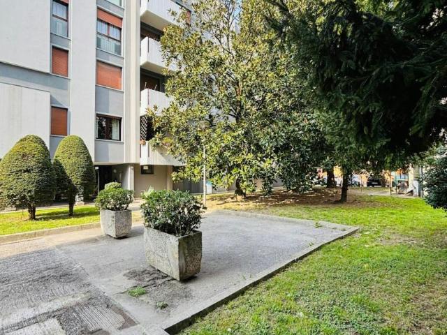 Appartamento 3 camere da letto, Padova Padova 35125 ES102273484