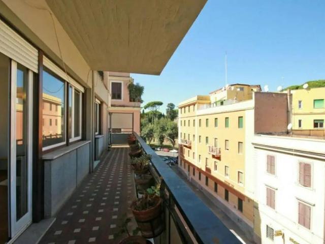 Appartamento 3 camere da letto, Rome Rome 00154 DS101730014
