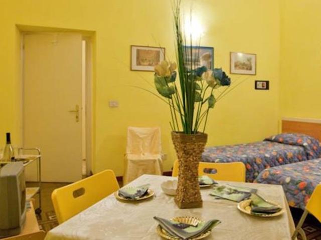 Appartamento 3 camere da letto, Rome Rome 00187 DS95049481