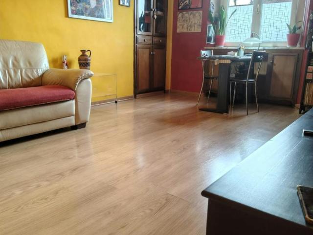 Appartamento 3 camere da letto, Turin Turin 10152 ELS105101349
