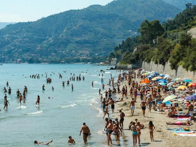 Appartamento 3 camere da letto, Ventimiglia Ventimiglia 18039 ES103740716