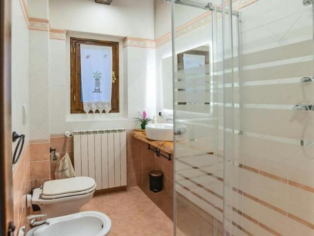 Appartamento 3 camere da letto, Vicchio Vicchio 50039 DLS91420773