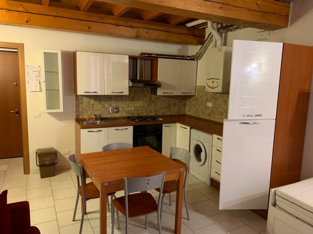 APPARTAMENTO 1 CAMERA Monolocale a Centro storico, Reggio nell'Emilia