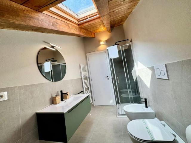 Appartamento 1 camere da letto, Arsago Seprio Arsago Seprio 21010 ES103771096