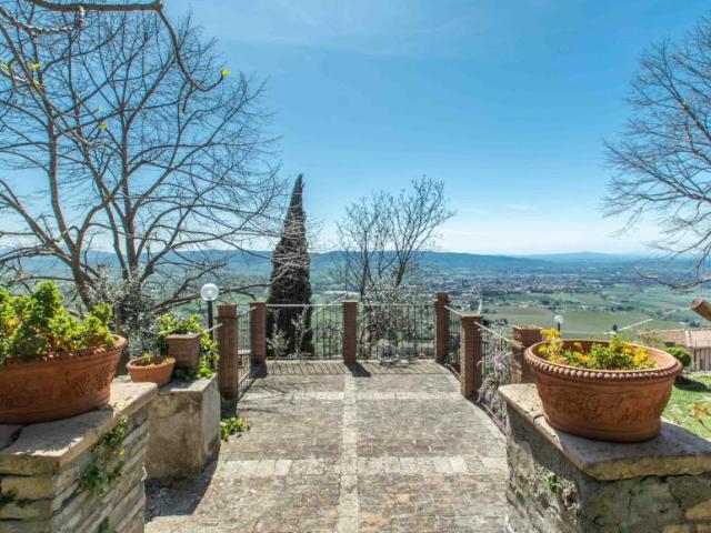 Appartamento 1 camere da letto, Assisi Assisi 06181 ES105270256