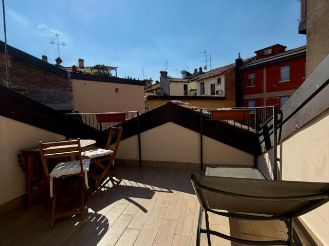 Appartamento 1 camere da letto, Bologna Bologna 40123 DS105783514