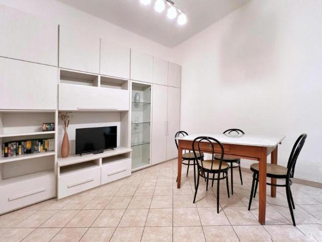 Appartamento 1 camere da letto, Bologna Bologna 40141 ELS103695841