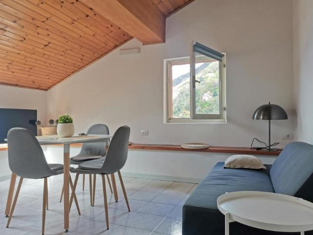Appartamento 1 camere da letto, Bellano Bellano 23822 ES104325394