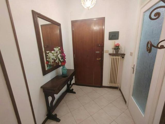 Appartamento 1 camere da letto, Genoa Genoa 16145 ES102771914