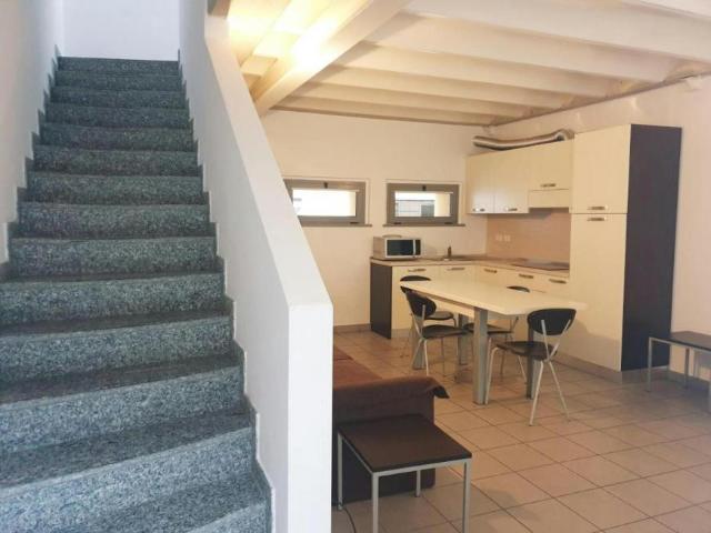 Appartamento 1 camere da letto, Lecco Lecco 23900 DS89260365