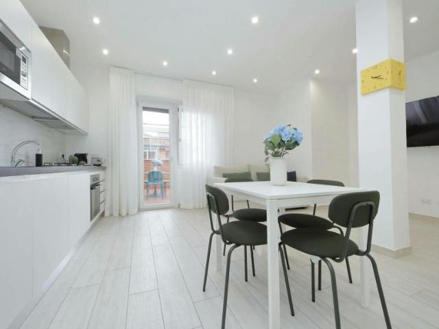 Appartamento 1 camere da letto, Lido di Ostia Lido di Ostia 00122 DS104783235