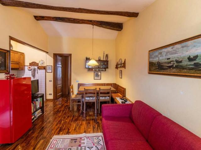 Appartamento 1 camere da letto, Lucca Lucca 55100 ES105250137