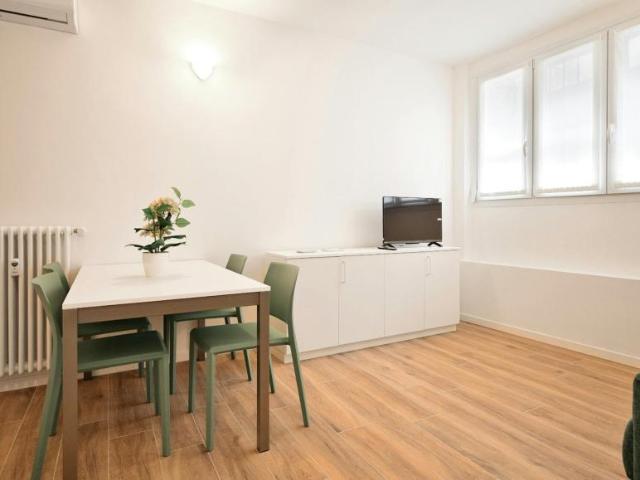 Appartamento 1 camere da letto, Milan Milan 20134 DS104783511
