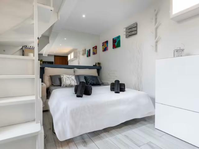 Appartamento 1 camere da letto, Milan Milan 20141 ES96554860